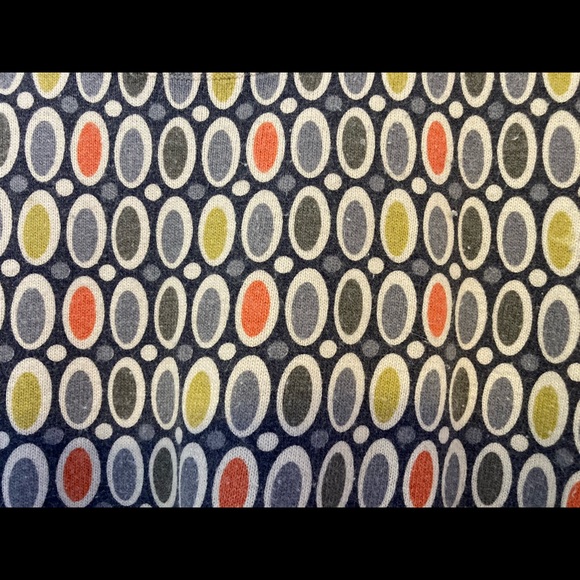 Boden cashmere-blend sweater vest/shell with mod print! - Picture 2 of 5